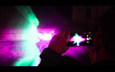 Projekce na vodní stěnu